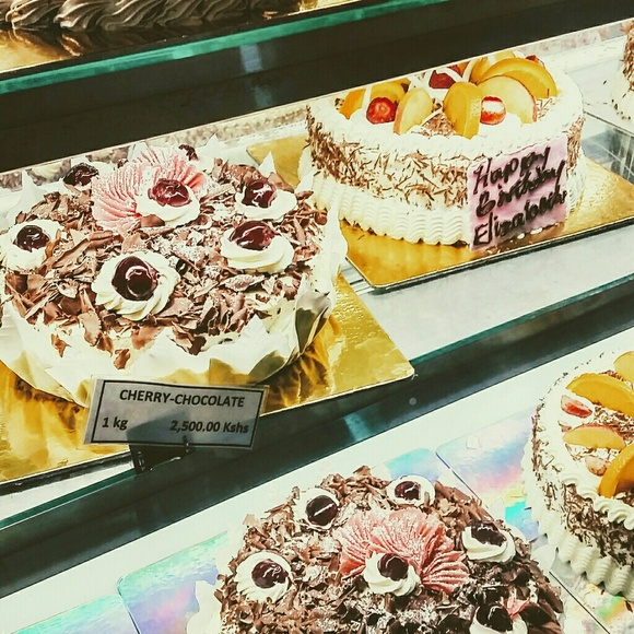 Meet your Posher - Picture 7 of 13